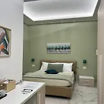 Nanu Centro Bed & Breakfast 3*