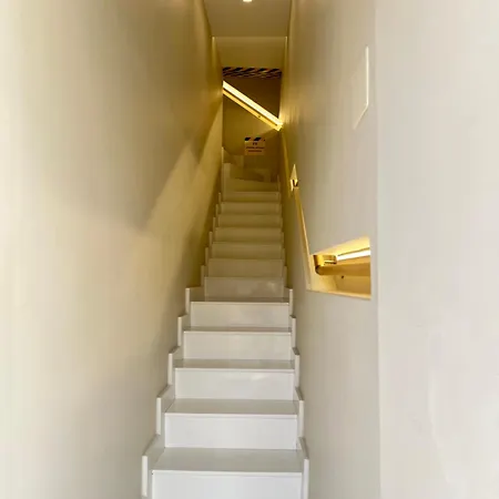 Nanu Centro 3*