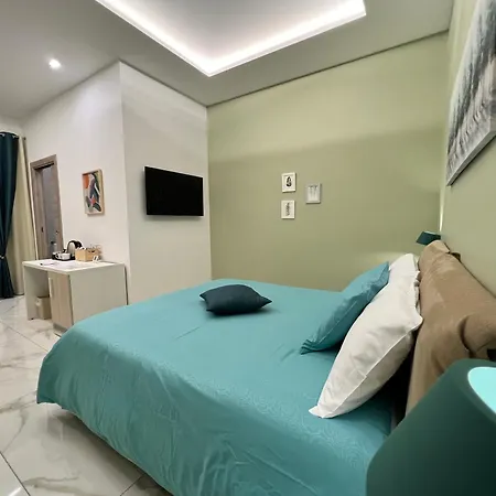 Nanu Centro 3* Неаполь