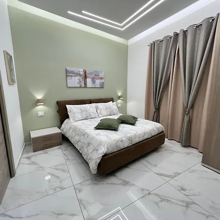 Bed and Breakfast Nanu Centro Νάπολη