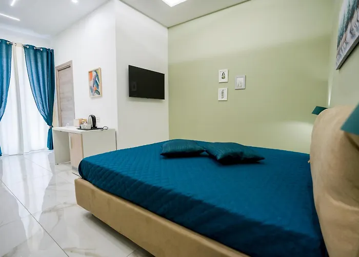 Nanu Centro Bed & Breakfast 3*