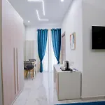 Nanu Centro 3*